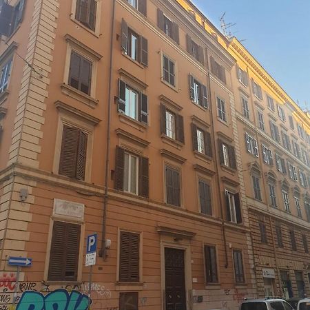 Guesthouse Ava Roma ภายนอก รูปภาพ